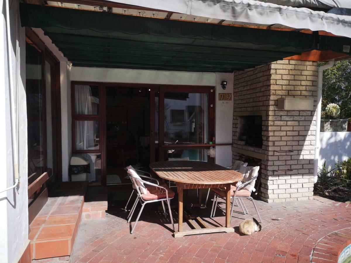 Away From Home, Friendly Hosts Holiday home *